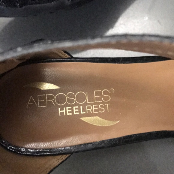 Heels - Picture 6 of 7